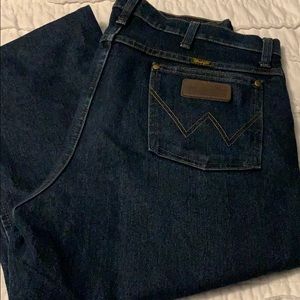 Men’s Wrangler Slim Fit Jeans